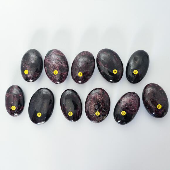 YOU PICK Premium Garnet Palm Stone Healing Crystals - Picture 7 of 10